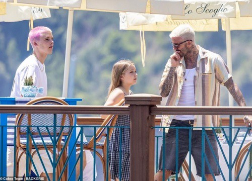 Kỳ nghỉ dưỡng tại Italy của David Beckham và các con