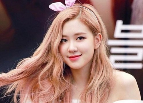 Rosé Blackpink tiết lộ từng sống chung với gián thời chưa debut