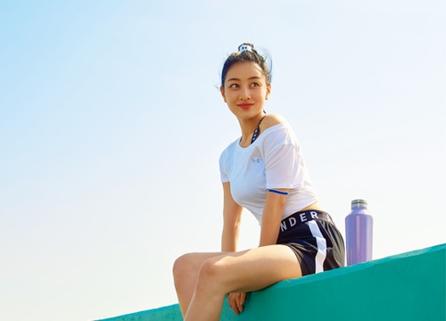 Ji Hyo (Twice) hết bị chê 'vận động viên cử tạ' nhờ body ngày càng nuột