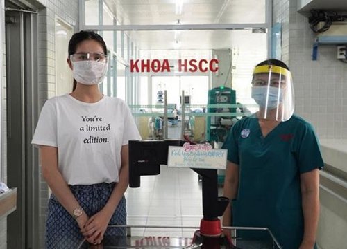 Ngọc Trinh đích thân đến Bệnh viện Chợ Rẫy quyên góp máy ép tim trị giá 500 triệu hỗ trợ chống dịch Covid-19