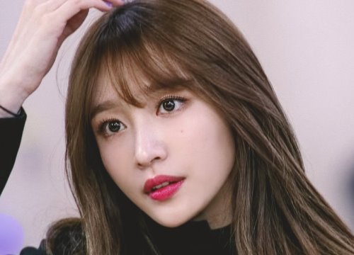 Nóng: Nữ thần Kpop Hani (EXID) xác nhận dương tính với COVID-19, Kbiz lao đao vì 8 sao Hàn đình đám đồng loạt nhiễm virus