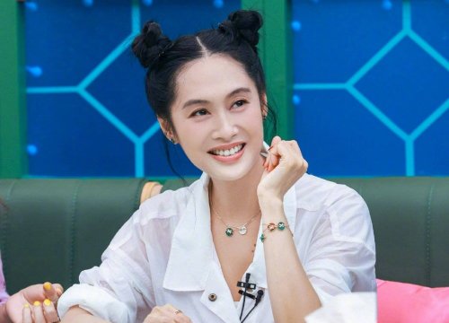 Chu Nhân 'ăn gian' tuổi