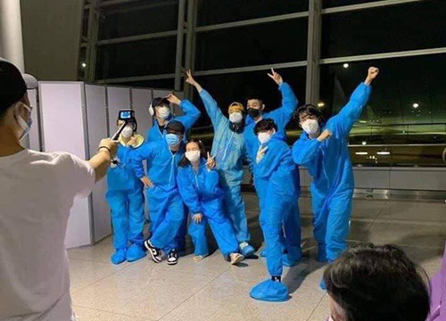 Công bố ảnh dàn cast Running Man Việt ghi hình tại SBS Hàn Quốc, netizen tìm đỏ mắt cũng chẳng thấy Jack!