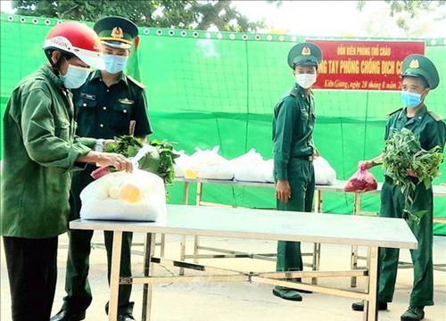 Thắm tình quân - dân trong đại dịch COVID-19