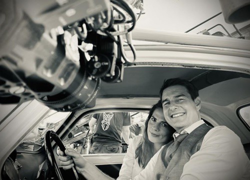 Tom Cruise và Hayley Atwell trên phim trường