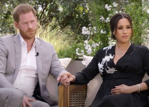 Vợ chồng Harry tụt hơn 700.000 người theo dõi