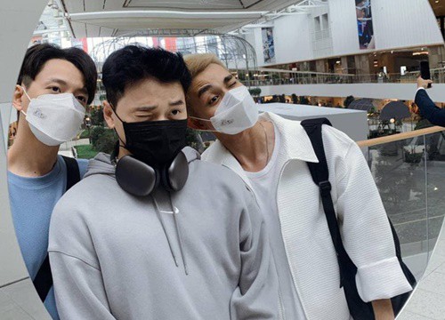 Jun Phạm - Ngô Kiến Huy - Karik ngày càng thân thiết, fan còn phát hiện ra điểm chung "chí mạng"