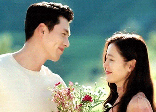 Hyun Bin - Son Ye Jin phải hoãn đám cưới khiến fan kêu trời?