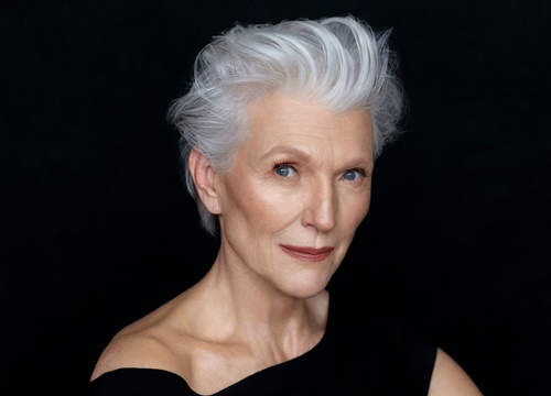 Maye Musk - The &quot;superhero&quot; mother behind the success of billionaire billionaire Elon Musk