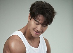 Kim Jong Kook "cà khịa" hội Running Man khi nhận nút Vàng Youtube, riêng với Song Ji Hyo lại khác