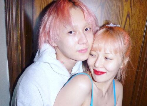 Cách HyunA và bạn trai giấu chuyện hẹn hò