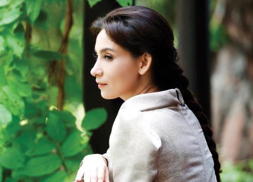 Phi Nhung đang chuyển biến xấu: 'Ông nói gà, bà nói vịt'