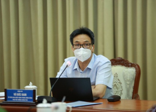 Phó Thủ tướng Vũ Đức Đam làm việc với Thành ủy TP Hồ Chí Minh về chỉ thị nới lỏng giãn cách