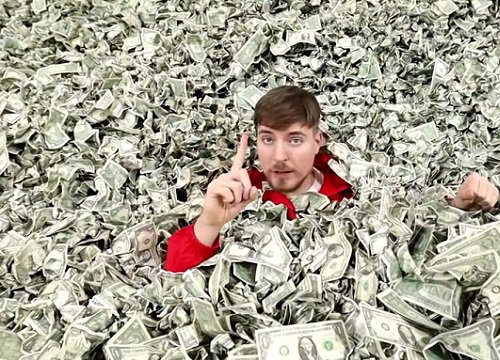 YouTuber chịu chi nhất thế giới tiết lộ mỗi năm dùng hết 48 triệu USD để làm video