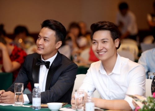 Mạnh Trường ẵm giải VTV Awards 2021, Hồng Đăng bị vợ hỏi câu "chí mạng" nhưng màn chốt mới bật ngửa!