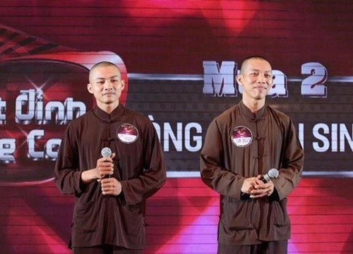 2 trong số 4 bị can vừa bị khởi tố ở "Tịnh thất Bồng Lai" từng gây ồn ào khi thi hát trên truyền hình