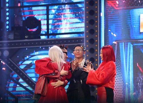 Rap Việt bị chê thiếu chuyên nghiệp khiến thí sinh rơi vào khủng hoảng