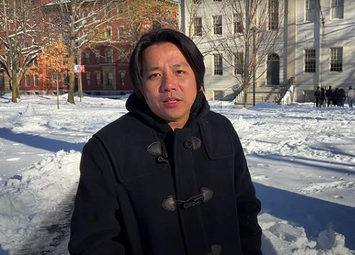 Khoa Pug bị tố "diễn sâu" vụ chia tay bạn gái người Nhật: Làm cả MV ca nhạc như... thất tình, nhưng "ánh mắt không biết nói dối"?