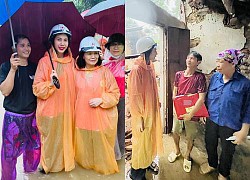 Thuy Tien waded into the water, the rain team went to support the people in the Central region who were affected by the storm, netizens &quot;turned the car&quot; because of this action.