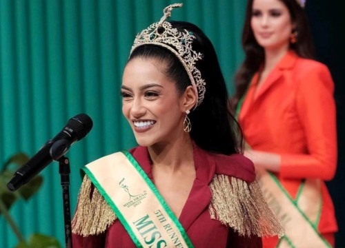 Á hậu 5 phản pháo Chủ tịch Miss Grand