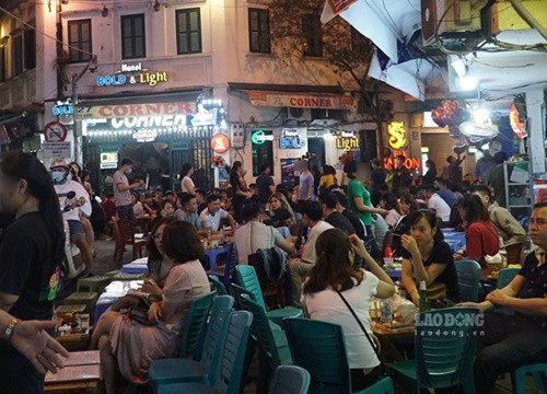 Phố Tây Bùi Viện và những con phố ăn chơi nức tiếng Đông Nam Á