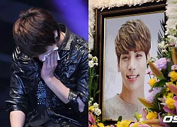 Kim Jong Hyun: From bowing in apology for the crime of &quot;love&quot; to committing suicide due to pressure, the dark corner behind the light