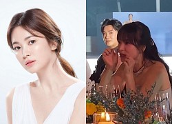 Song Hye Kyo was cold-hearted at the event by her colleagues, but in return was praised for her eyes on the &quot;pilot&quot;