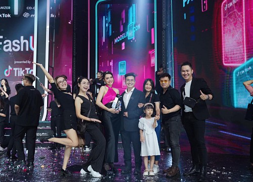 Hội mẹ bỉm sữa độc chiếm giải Quán quân cuộc thi làm đẹp của TikTok