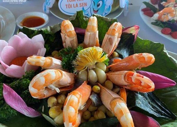Hơn 100 món ăn độc đáo làm từ muối và tôm xứ 'Công tử Bạc Liêu'