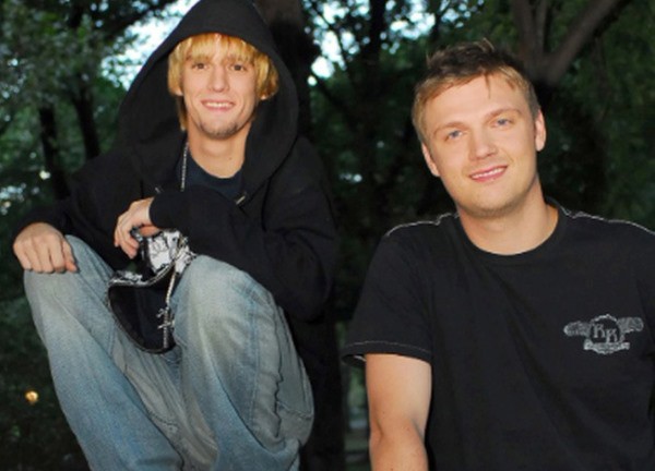 Aaron Carter muốn hàn gắn quan hệ với Nick Carter trước khi qua đời