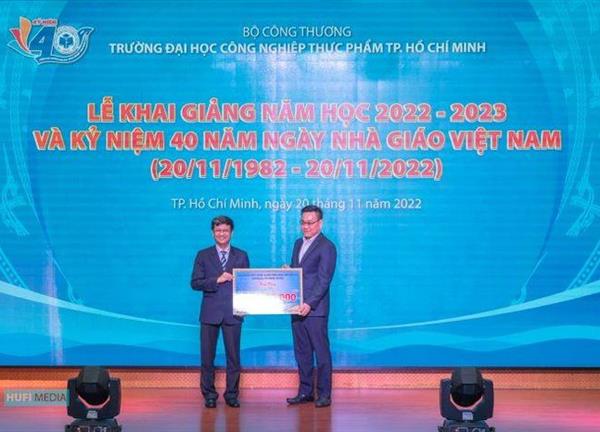 HUFI: Tổ chức Lễ Khai giảng năm học 2022 2023