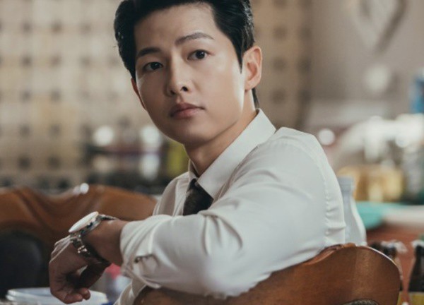'Cậu út nhà tài phiệt' của Song Joong Ki lập kỷ lục 'siêu cháy'