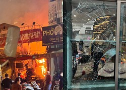 Car repair shop explosion: A series of houses were shaken and broken glass, suspected of exploding gas cylinders while eating hot pot?