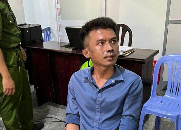 Lời khai của thanh niên tưới xăng đốt tình địch và bạn gái cũ