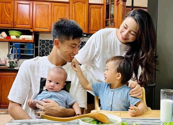 Rời SLNA tới 'bến đỗ' mới, Phan Văn Đức trải lòng: 'Có ai muốn xa vợ con đâu'