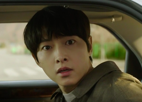 Giả thuyết gây sốc về vụ tai nạn của Song Joong Ki trong 'Cậu út nhà tài phiệt'