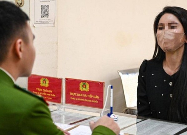 Diễn biến mới nhất vụ vợ lăng mạ CSGT khi chồng vi phạm nồng độ cồn