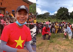 Team Quang Linh took the people of Angola to receive a great Christmas gift: The village headman cried tears of joy