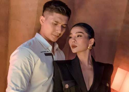 Lâm Bảo Châu và Lệ Quyên phát "cẩu lương" ngọt lịm, đàng gái vui ra mặt vì được đính chính 1 thông tin!