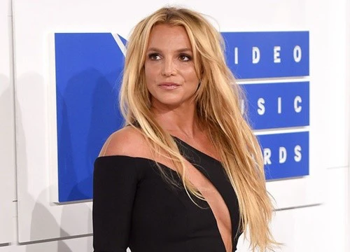 Britney Spears "bán đời tư" giá kỷ lục, có gì hot mà lên đến 15 triệu USD?