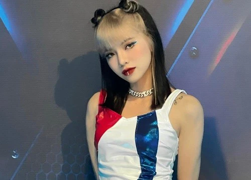 "Lisa Việt Nam" trúng một loạt show truyền hình, phải từ chối một chương trình lớn!