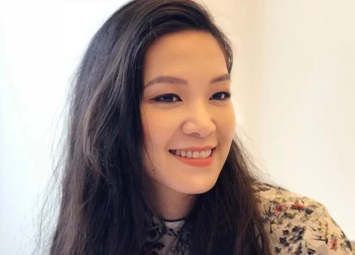 Cuộc đời Hoa hậu Việt Nam duy nhất đánh rơi vương miện, may mắn cũng chẳng thể mỉm cười