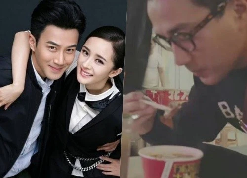 Lưu Khải Uy xuống dốc, cắm cúi ăn mì ly lề đường trái ngược vợ cũ Dương Mịch