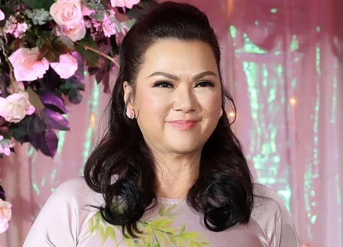 Vợ Chí Tài sau 14 tháng chồng qua đời: Cố gắng vui và nguôi ngoai