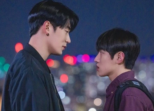 Phim boylove đang hot 'Semantic Error' khiến dân tình 'điên đảo' vì cảnh 2 nam chính hôn nồng cháy trong tập 7