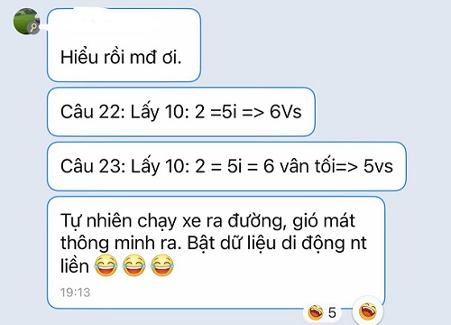 7h tối giáo viên đột nhiên nhắn đã tìm ra được đáp án, học trò chưa kịp hiểu, đọc dòng tin nhắn sau cùng của thầy mà cười nắc nẻ