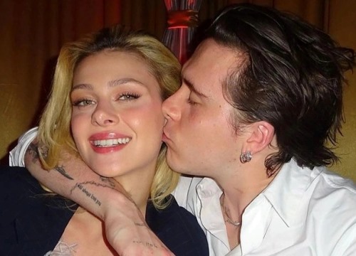 Gia đình Beckham không tốn một đồng cho lễ cưới con trai