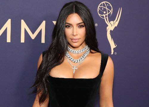 Kim Kardashian và ồn ào chưa hồi kết với video 'nóng' khiến fan không khỏi lo lắng