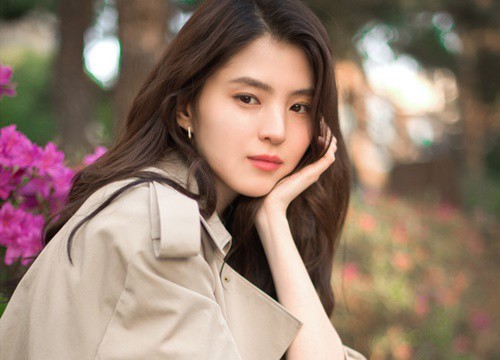 Netizen bùng nổ tranh cãi với đề cử Baeksang 2022: Han So Hee lọt top 5 cạnh loạt tên khủng, sốc nhất là Hometown Cha-Cha-Cha trắng tay