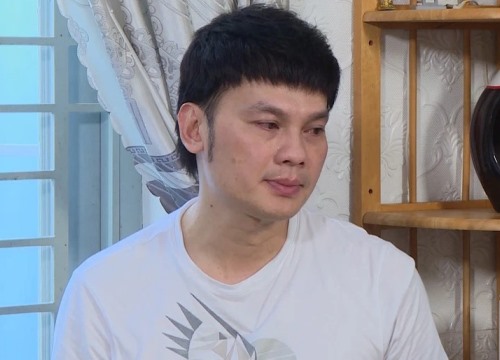Kim Tiểu Long: "Nhiều cô gái chạy đến ôm, đè tôi ra hôn, tôi đâu có lường trước được"